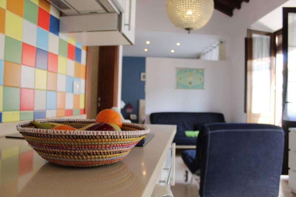Good Vibes Rustic Downtown Alvarez Apartment Malaga Ngoại thất bức ảnh