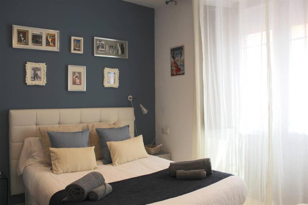 Good Vibes Rustic Downtown Alvarez Apartment Malaga Ngoại thất bức ảnh